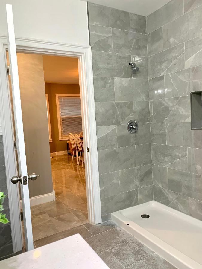 Large-Group Ready 8Br Home Near Niagara Falls & Casino Εξωτερικό φωτογραφία