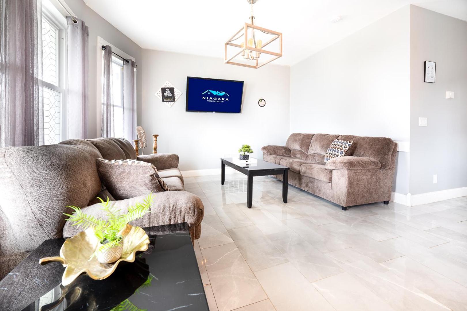 Large-Group Ready 8Br Home Near Niagara Falls & Casino Εξωτερικό φωτογραφία